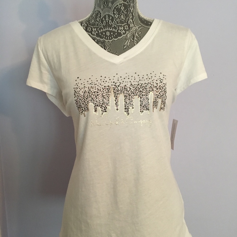 New York & Company V-Neck T-Shirt